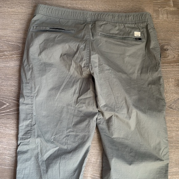 Vuori  Ripstop Pant in stormy large - Picture 10 of 13